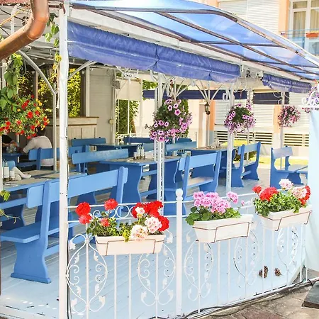 Elite ساني بيتش