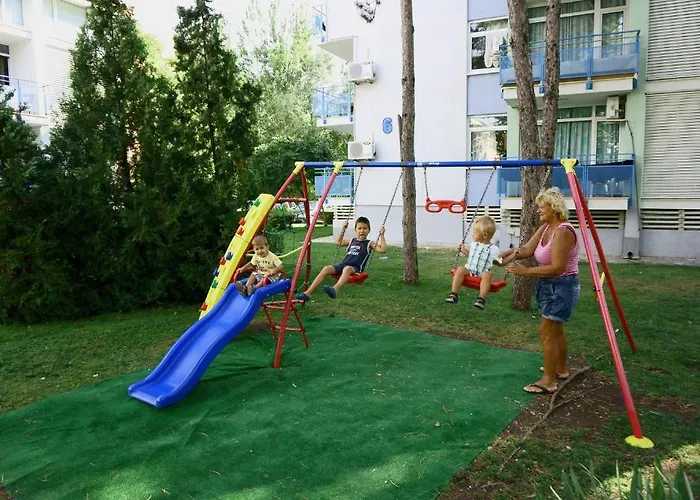 Elite מלון דירות 3*