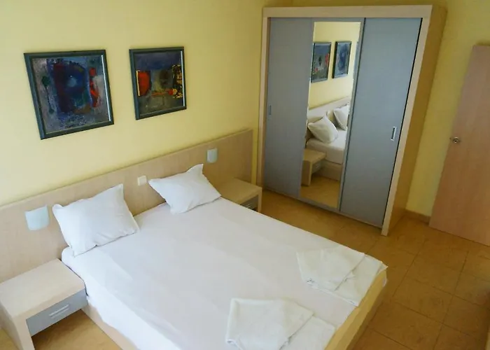 Aparthotel Elite Sluneční pobřeží