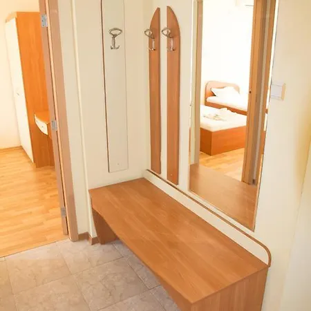 精英公寓 3* 阳光海滩