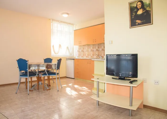 Elite アパートホテル